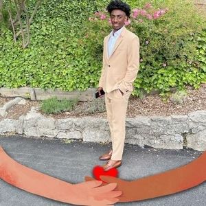 Meet your Posher, Latonyia